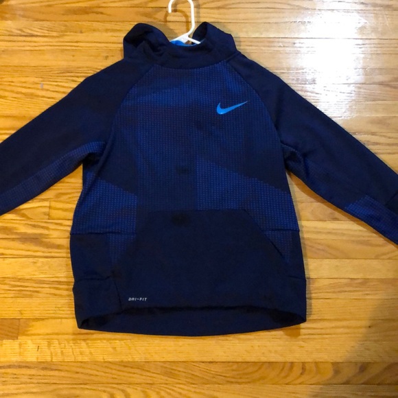 Boys youth Nike Dry Fit Sweatshirt Size: Large - Picture 1 of 3